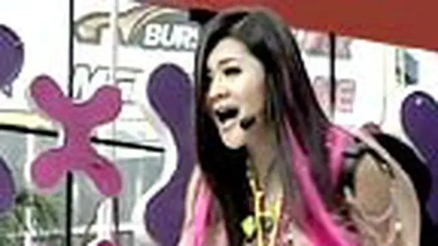 Indah Dewi Pertiwi - Gerakan Badanmu