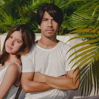 Sebagai anak sulung, Kyra Wahab terlihat begitu dekat dengan sang ayah, Aryo Wahab. (FOTO: instagram.com/kyrawahab/)