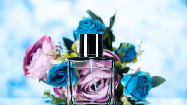 Manis, Segar, atau Elegan? Ini Aroma Minyak Wangi yang Sesuai dengan Kepribadianmu! - 2