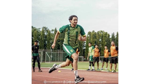 Cetak Dua Gol, Ini 5 Aksi Mahmoud Eid Latihan Serius Bersama Persebaya