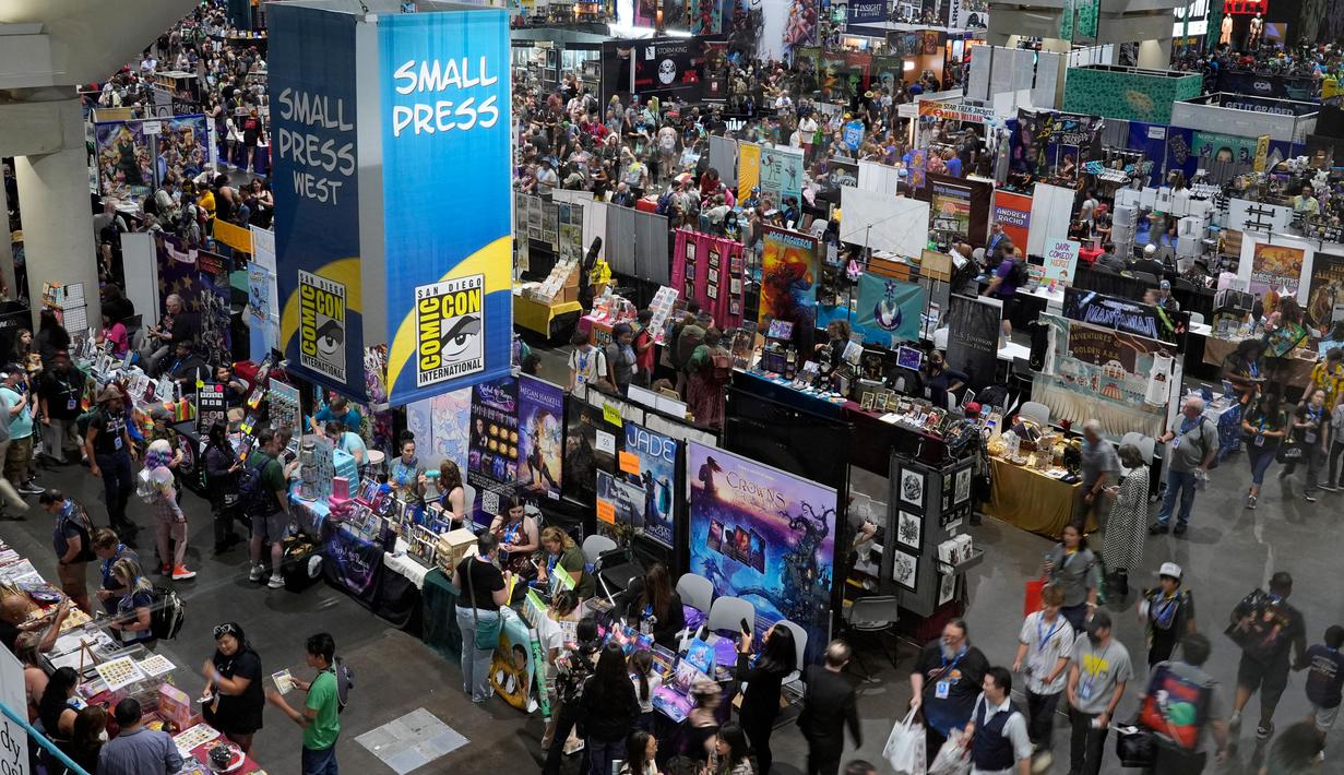 Tempat yang luas akan dipenuhi dengan penjualan barang-barang koleksi dari Marvel, DC, Star Wars, Lego, Hasbro, Sony, Mattel dan puluhan perusahaan serta waralaba lainnya. (AP Photo/Chris Pizzello)