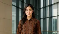 Model Tunik Batik Terbaru untuk Remaja agar Tidak Terlihat Tua (created by AI)