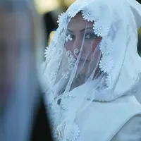 Ini bukan cuma soal cinta, tapi ini soal perjuangan untuk bertahan hidup. Kalian tahu apa? (Ilustrasi: bmwomenintheworld2016.files.wordpress.com)