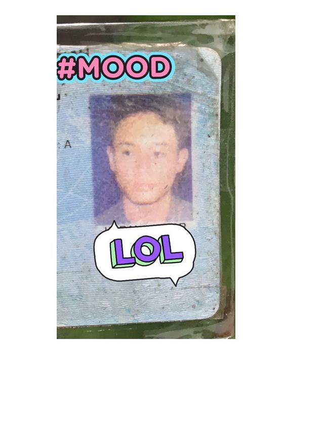 9 Pas Foto Ktp Ini Gayanya Nyeleneh Banget Bikin Geleng Kepala Hot Liputan6 Com Pas foto untuk ngurus ktp. 9 pas foto ktp ini gayanya nyeleneh