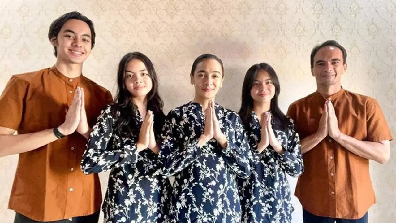 [Fimela] Zalfa Ananta
