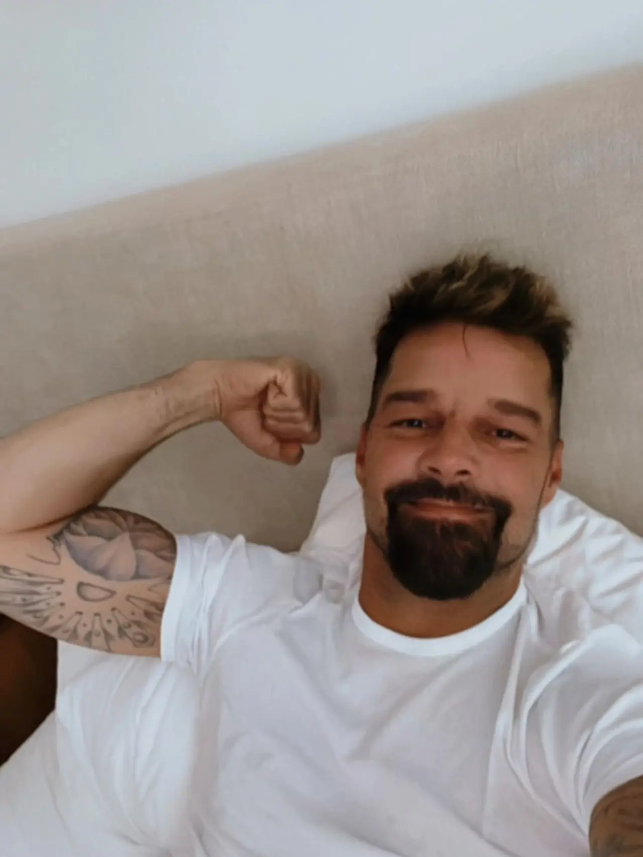 Ricky Martin Semringah Liburan Bareng Putra-putranya yang Kini ABG Usai ...