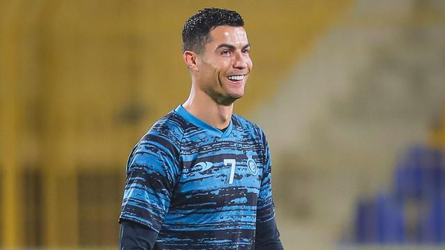 Foto: Pamer Lompatan Tinggi, Cristiano Ronaldo Mulai Berlatih Bersama Al Nassr