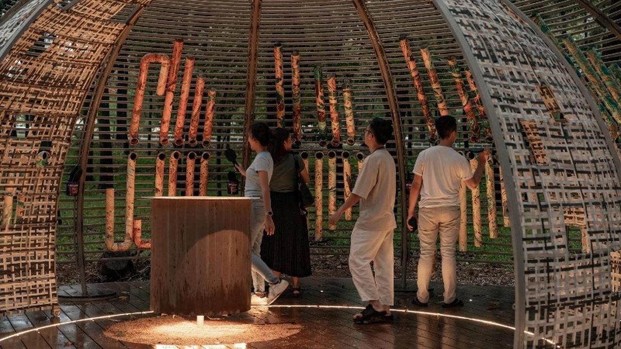 Instalasi Kinematic Pavilion 2.0 Gunakan Alat Musik Sederhana dari Material Ramah Lingkungan.