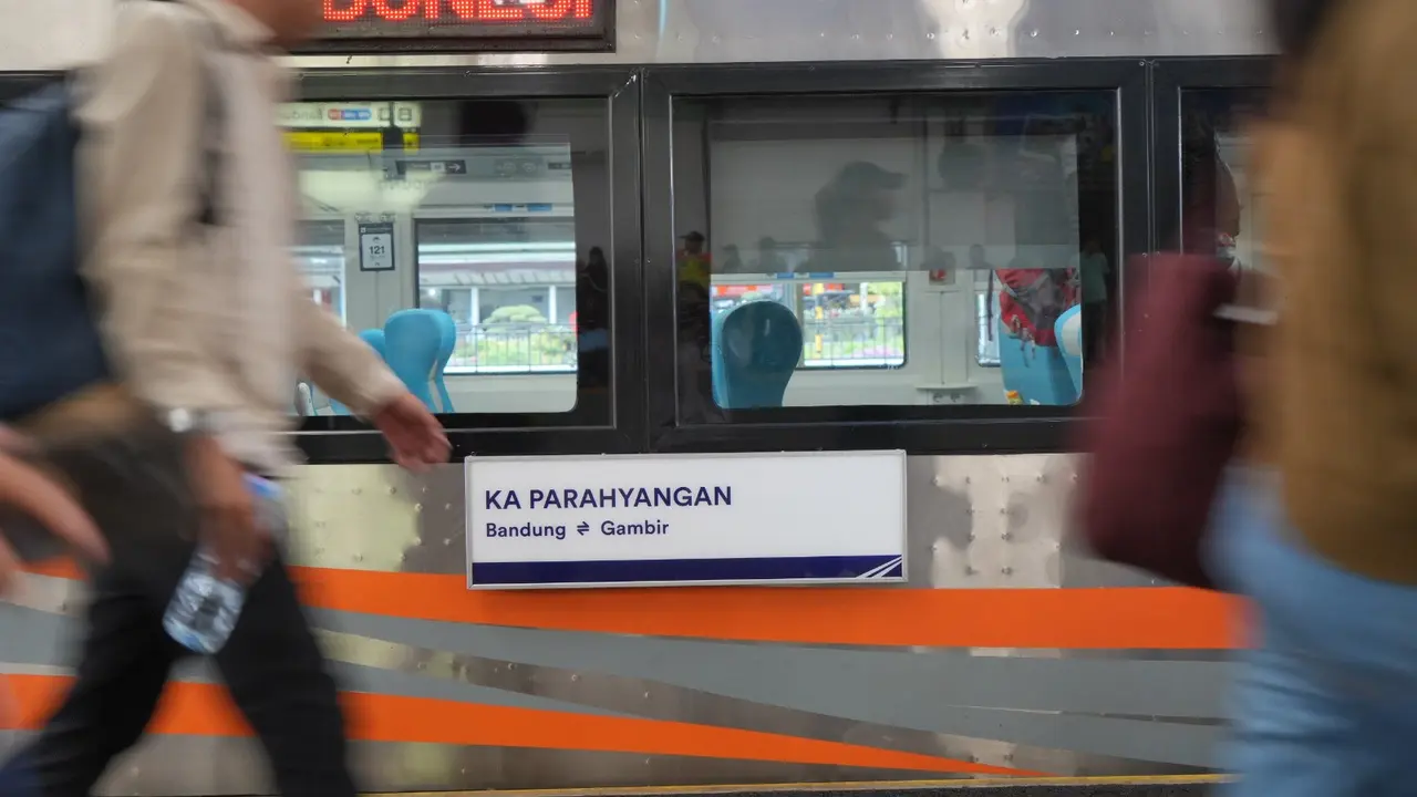KAI, kereta api, stasiun, bandung