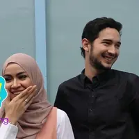 Aryani Fitriana punya ngidam yang unik di kehamilan pertamanya ini. Jika suaminya, Donny Michael ngidam makanan, maka Aryani ingin memiliki lumba-lumba.