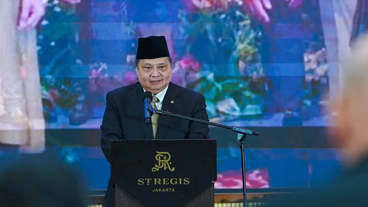 Menteri Koordinator Bidang Perekonomian Airlangga Hartarto, ketika memberikan keynote speech dalam acara National Day Kerajaan Thailand yang juga memperingati hari kelahiran mendiang Raja Thailand, Yang Mulia Raja Bhumibol Adulyadej, di Jakarta, Rabu (4/12)