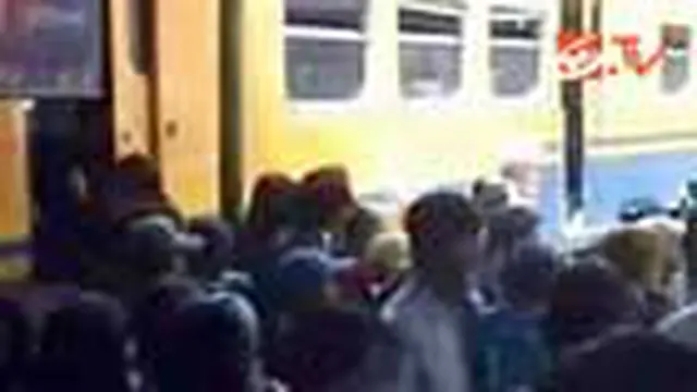 Di Akhir Liburan, Kereta Ekonomi Padat