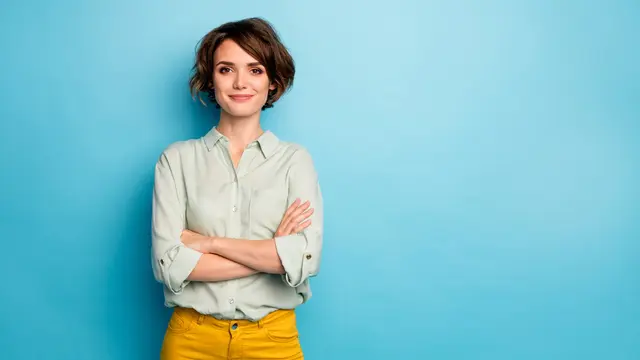 4 Fashion Tips untuk Perempuan Bertubuh Ramping, Bisa Buat Penampilan Lebih Berisi Lho