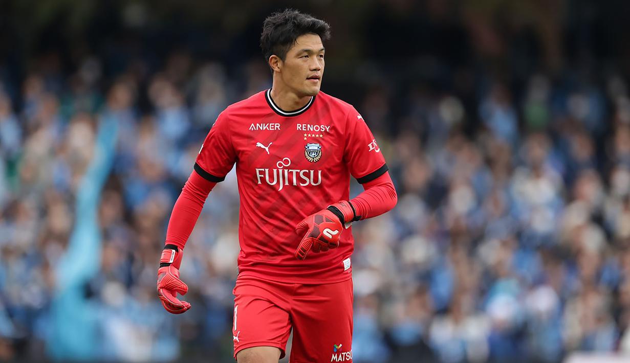 Kiper Kawasaki Frontale, Jung Sung-ryong menjadi pahlawan kemenangan setelah menjadi penendang terakhir yang mampu melesakkan gol ke gawang Kashiwa Reysol sekaligus mementahkan eksekusi terakhir lawan dalam adu tendangan penalti. (J.LEAGUE)