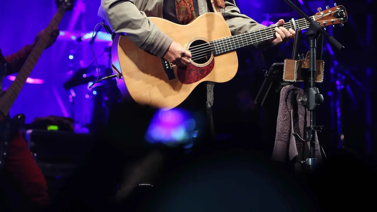 [Bintang] Iwan Fals