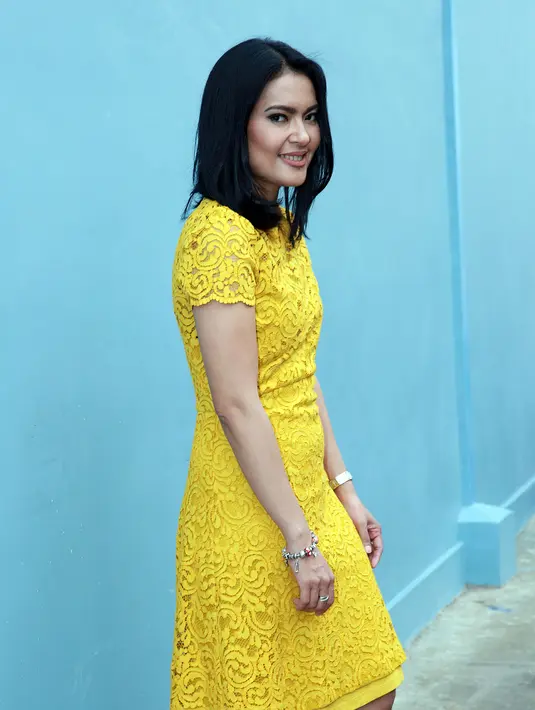 Lola Amaria lahir di Jakarta 30 Juli 1977, ia merupakan seorang aktris dan sutradara.  (Deki Prayoga/Bintang.com)