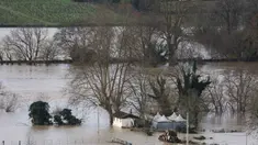 Foto menunjukkan kondisi sebuah rumah yang terendam banjir setelah hujan lebat yang menyebabkan banjir Sungai Garonne di Sainte-Croix-du-Mont, Prancis barat pada Kamis 19 Februari 2026. Wilayah barat daya Prancis menghadapi krisis banjir hebat akibat meluapnya Sungai Garonne. (ROMAIN PERROCHEAU/AFP)