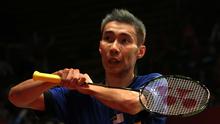 Pebulutangkis tunggal putra Malaysia, Lee Chong Wei, saat bertanding melawan pebulutangkis Lithuania, Kestutis Navickas, dalam Kejuaraan Dunia Bulutangkis 2015 di Istora Gelora Bung Karno, Senayan, Jakarta. Selasa (11/8/2015). Lee Chong Wei dengan skor 21