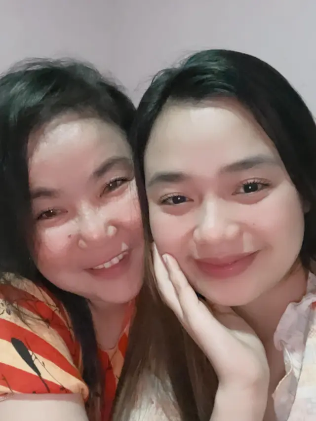 Meninggal Dunia, Ini 7 Potret Kenangan Aulia DA Bersama Ibundanya