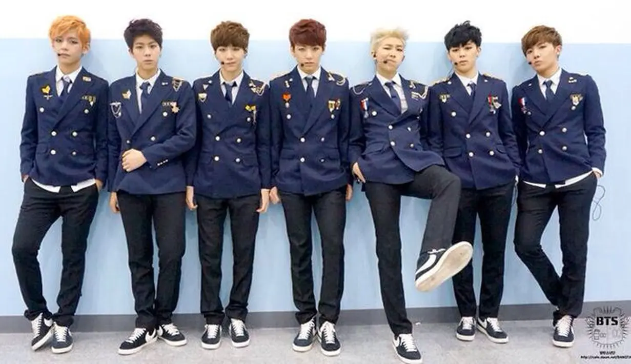 Seperti yang dilansir dari SBS News, dalam video kali ini diperlihatkan cerita di balik panggung tur konser BTS di Brazil 2017. (Foto: Soompi.com)