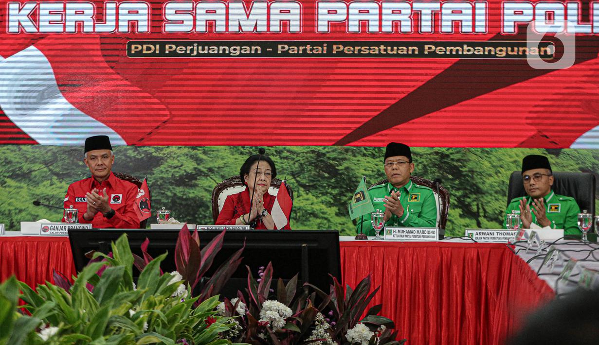 Menurut Ganjar, sebagai paslon maka baik capres maupun cawapres harus memiliki kesamaan visi dan misi. "Satu visi lah," ujarnya. (Liputan6.com/Faizal Fanani)