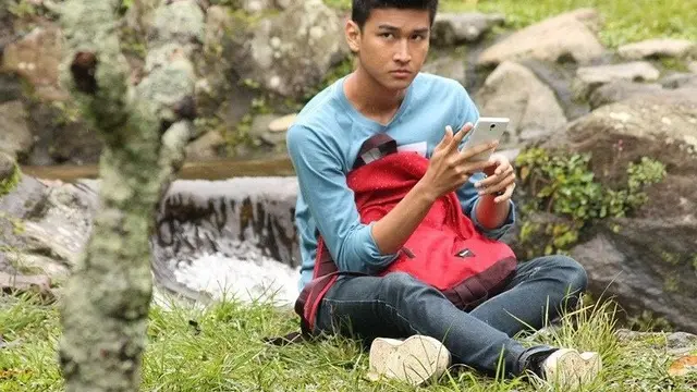 Perdana Sabet Penghargaan, Ini 6 Potret Perjalanan Karier Anrez Adelio