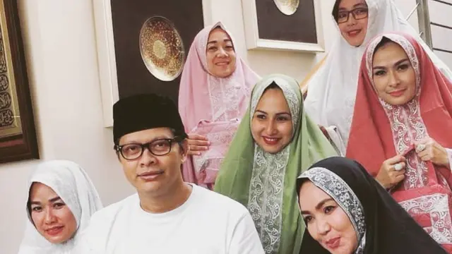 10  Potret Kenangan Rina Guanwan Bareng Selebriti Sebelum Meninggal, Dikenal Ramah
