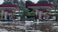 Jetski isi BBM di SPBU pinggir laut (TikTok/@youdhiboy)