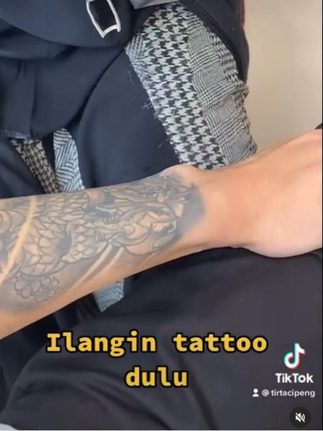 6 Momen Dokter Tirta Hapus Tato Kesayangan, Penuhi Keinginan Sang Anak