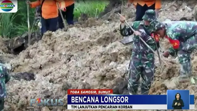 Tim SAR Gabungan Kerahkan Anjing Pelacak Cari Korban Longsor Toba Samosir