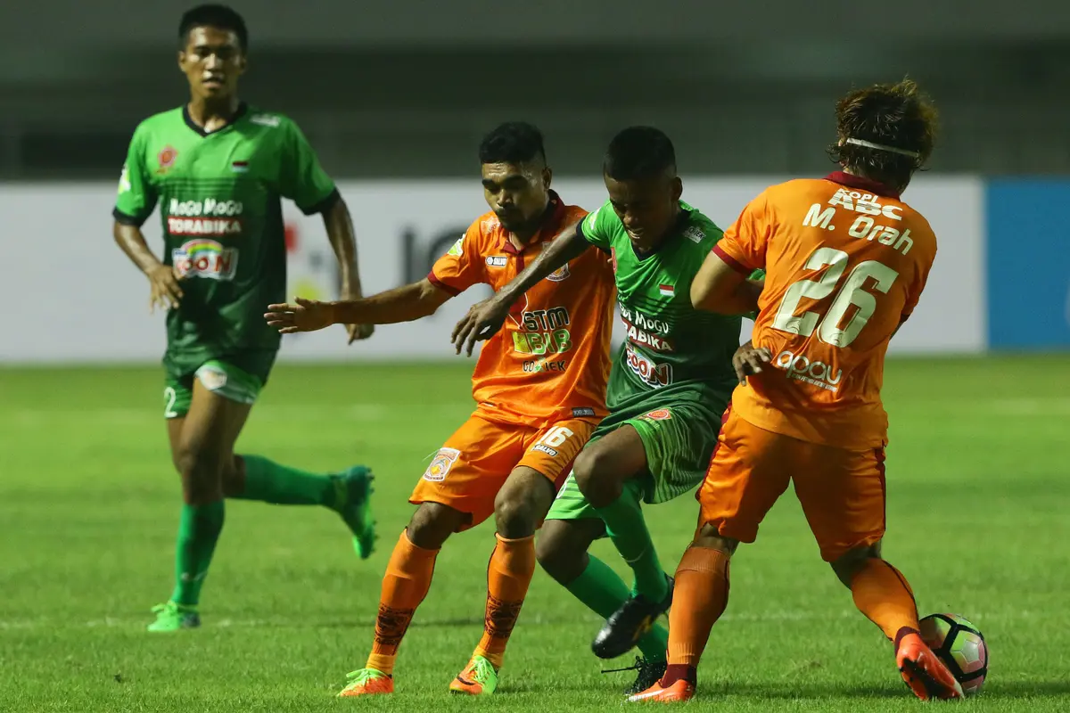 PS TNI Vs Borneo FC