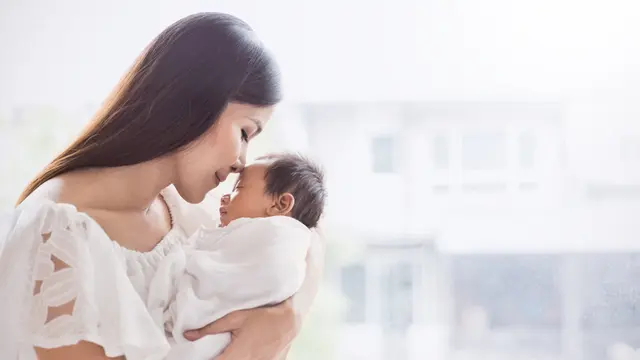 Sentuhan Lembut pada Bayi Hadirkan Kenyamanan yang Diperlukan