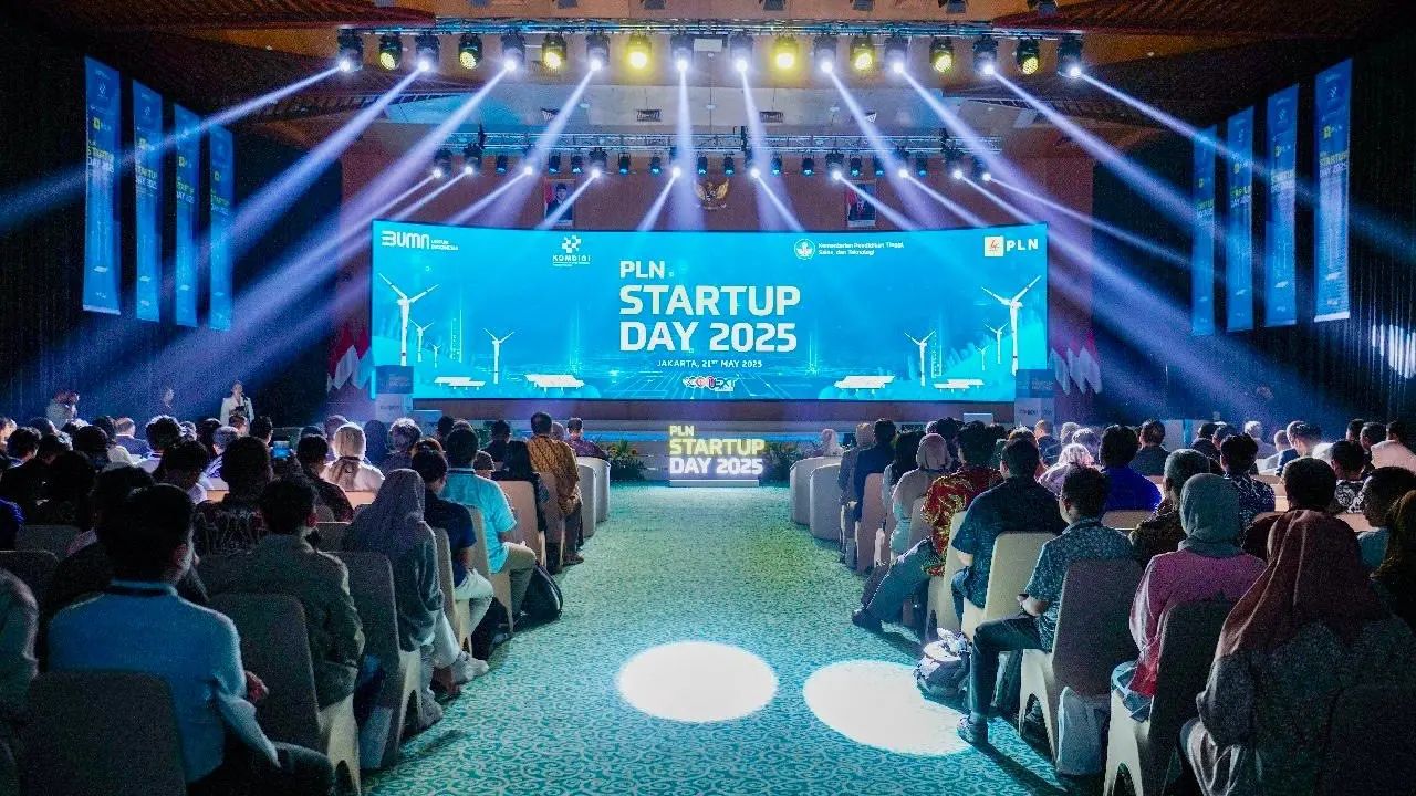 Acara PLN Startup Day 2025 yang bertajuk Powering Partnership: Uniting Forces for Sustainable Energy, yang berlangsung di Kantor Pusat PLN, Jakarta, Rabu (21/5/2025). (dok PLN)