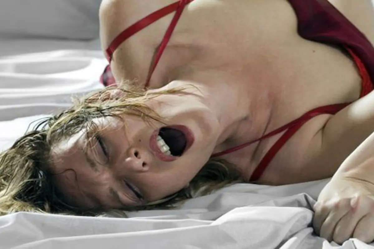 Tanpa Hubungan Seks, 4 Wanita Ini Orgasme Ratusan Kali sehari