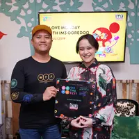 Menikmati karya seni seniman muda Tanah Air dengan mengunjungi Art Village di We The Fest 2019.  | IM3 Ooredoo