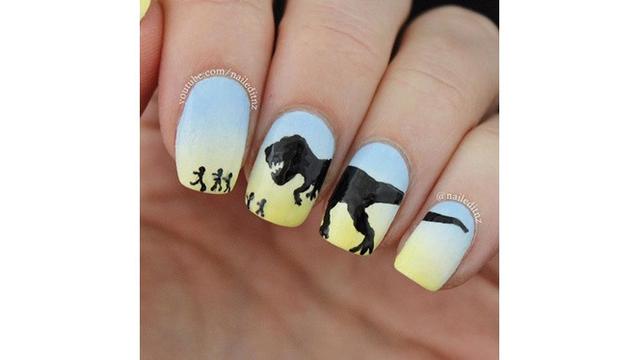 Desain Cat Kuku Berkisah