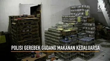 Polres Metro Jakarta Barat Menggerebek gudang penyimpanan makanan kedaluarsa yang dikemas ulang dan diedarkan kembali