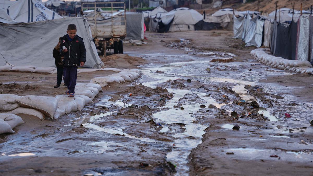 Hujan Deras Terjang Kamp Pengungsi di Gaza
