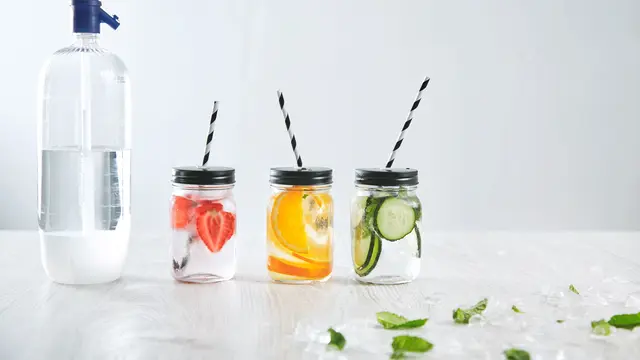 Ilustrasi infused water