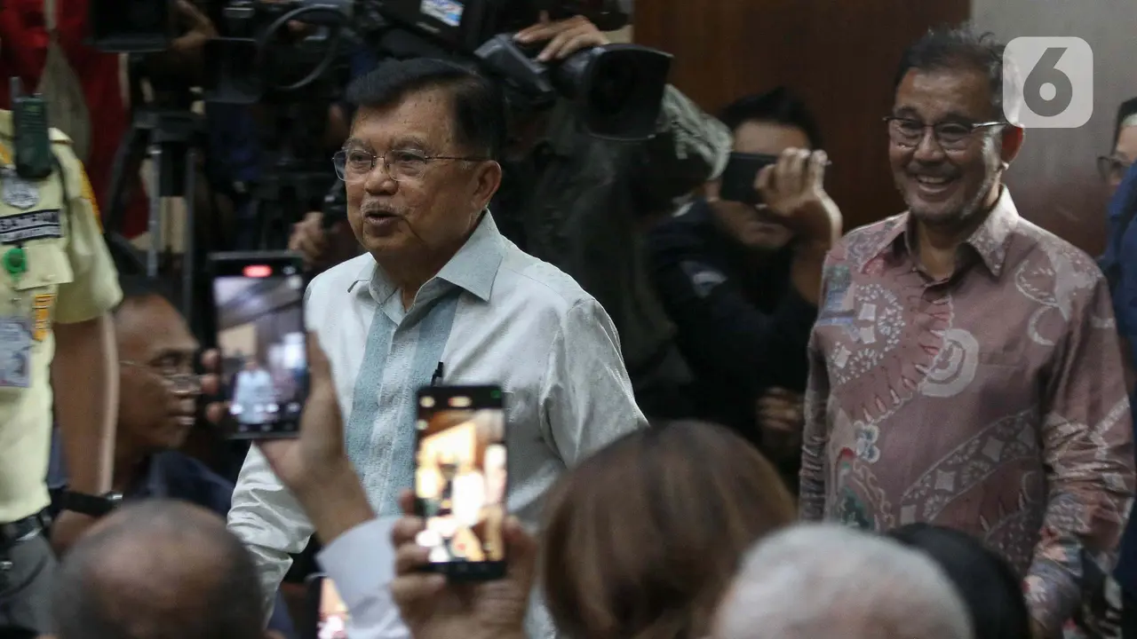 Jusuf Kalla Jadi Saksi Meringankan Karen Agustiawan