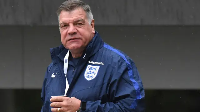 Momen Terakhir Kebersamaan Big Sam Bersama Timnas Inggris