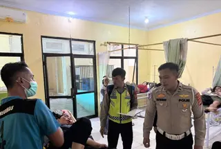 Bus Wisatawan Asal Bekasi Kecelakaan di Banten. (Antara)