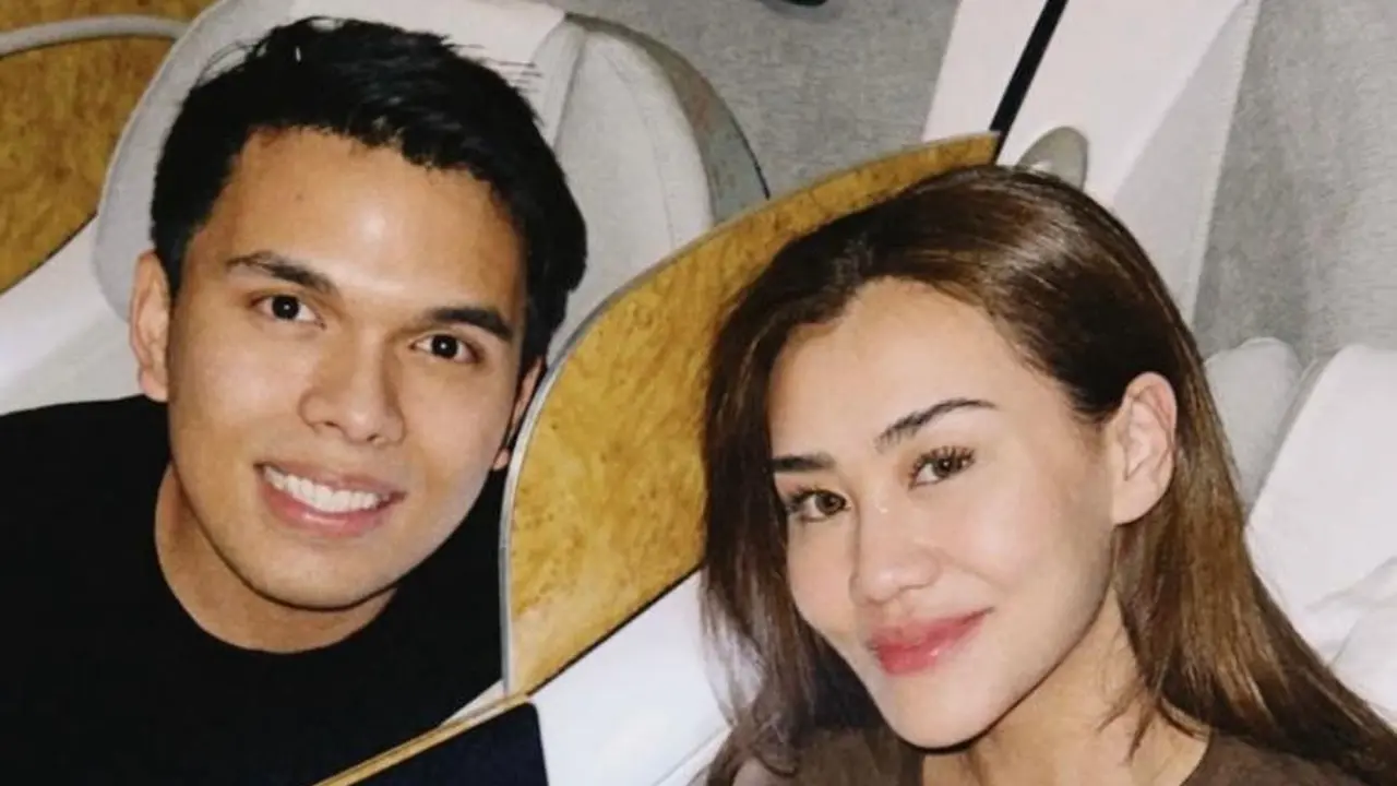 6 Gaya Pasutri Baru Thariq Halilintar dan Aaliyah Massaid Berangkat Honeymoon ke Italia, Yunani, dan Uni Emirat Arab