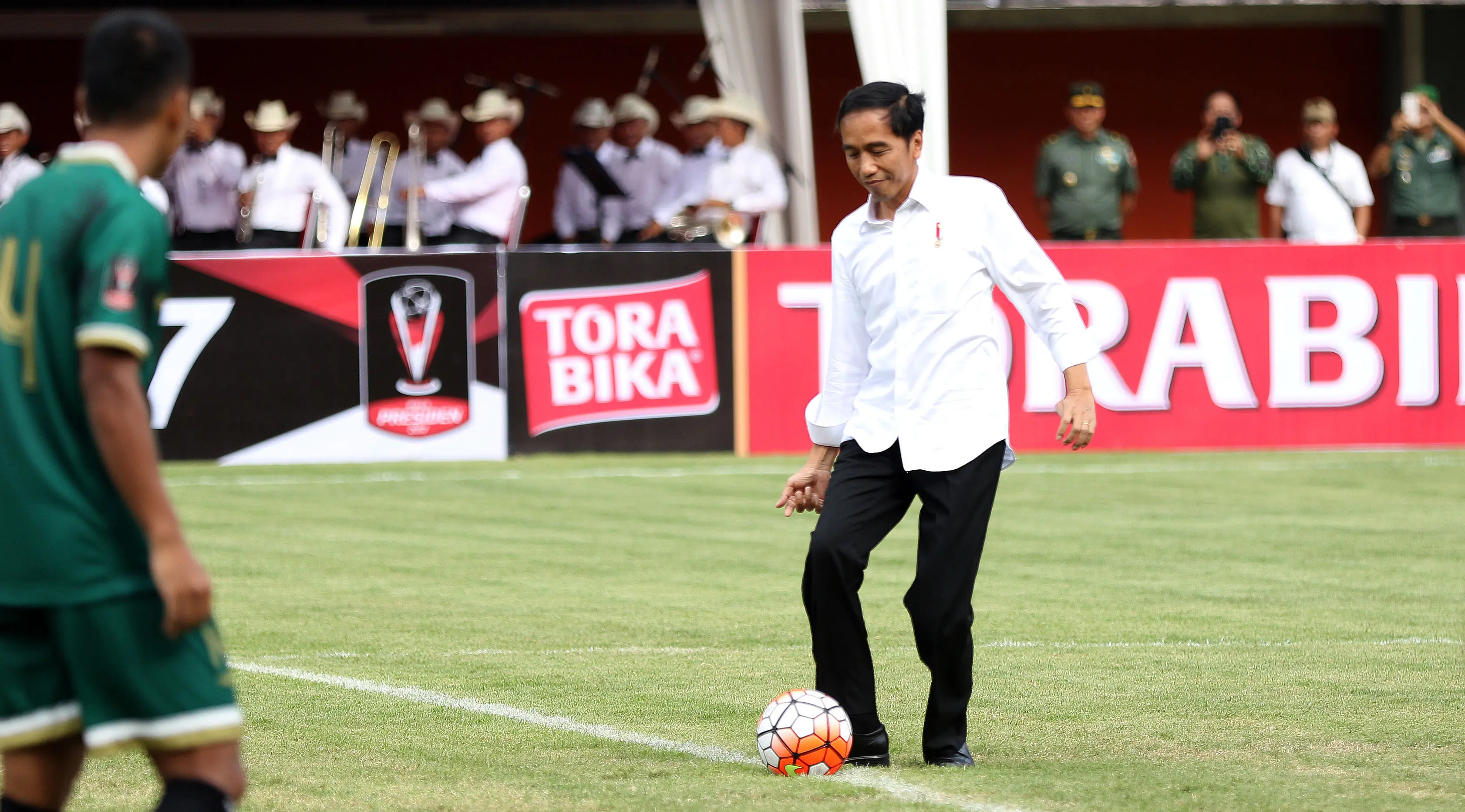 Presiden Jokowi akan membuka ajang Piala Presiden 2018. (Liputan6.com/Helmi Fithriansyah)