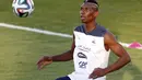 Gelandang berusia 21 tahun, Paul Pogba, menjadi pencetak gol satu-satunya yang membawa Timnas Perancis masuk perempat final Piala Dunia 2014, (1/7/2014). (REUTERS/Charles Platiau) 