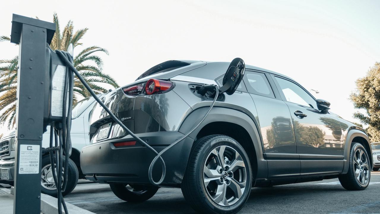 Bahan Pasta Gigi di Baterai Mobil Listrik