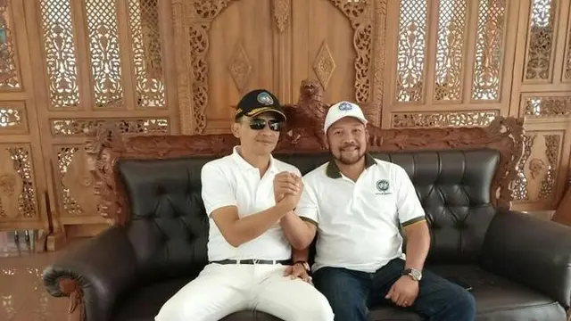 7 Potret Pria Diduga Ndaru Kusumo Suami Olivia Zalianty, Bergelar Bangsawan