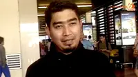 Ustad Solmed Tak Bawa Oleh-Oleh Untuk Istri