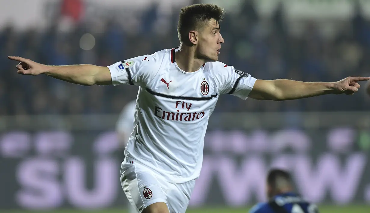 Keberhasilan itu membuat Krzysztof Piatek memecahkan rekor 70 tahun milik Ole Gunnar Nordahl. (AFP/Miguel Medina)