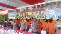 Konferensi pers penangkapan pelaku premanisme oleh Polda Riau dalam 2 Pekanbaru terakhir. (Liputan6.com/M Syukur)